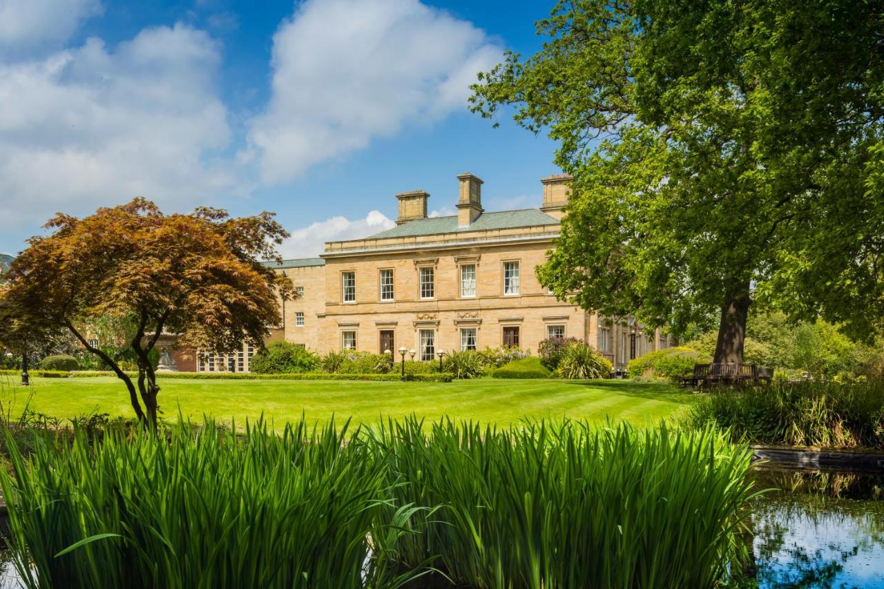 Oulton Hall Hotel, Spa & Golf Resort Лидс Экстерьер фото