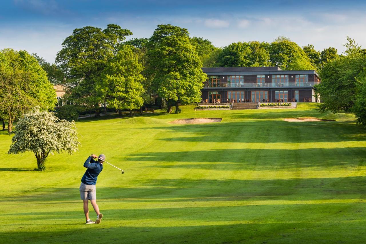 Oulton Hall Hotel, Spa & Golf Resort Лидс Экстерьер фото