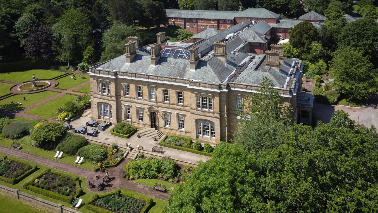 Oulton Hall Hotel, Spa & Golf Resort Лидс Экстерьер фото