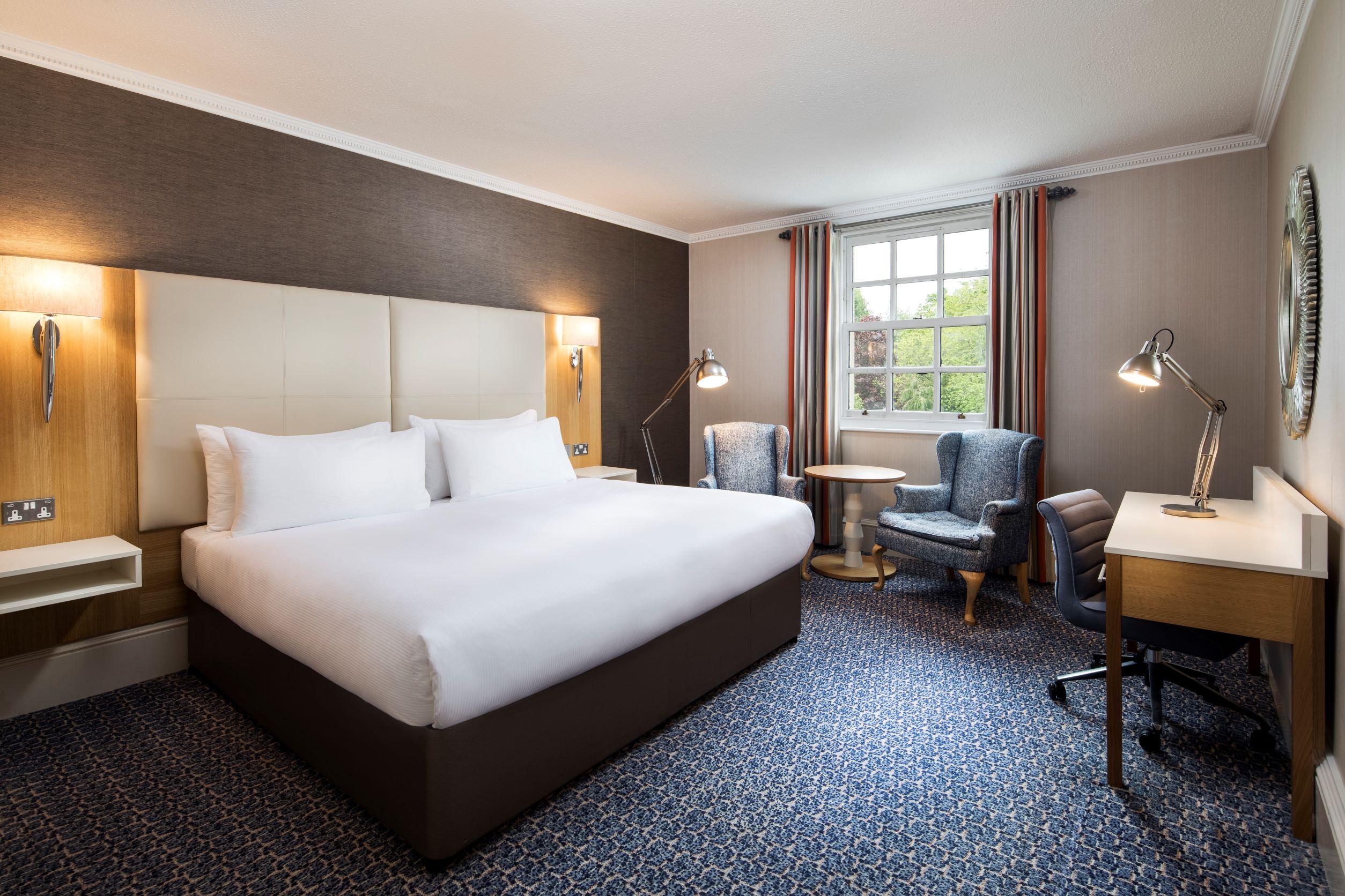 Oulton Hall Hotel, Spa & Golf Resort Лидс Экстерьер фото