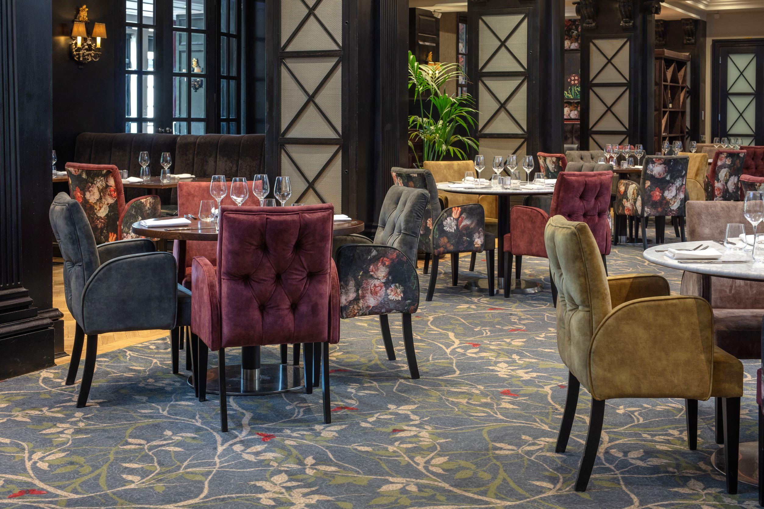 Oulton Hall Hotel, Spa & Golf Resort Лидс Экстерьер фото