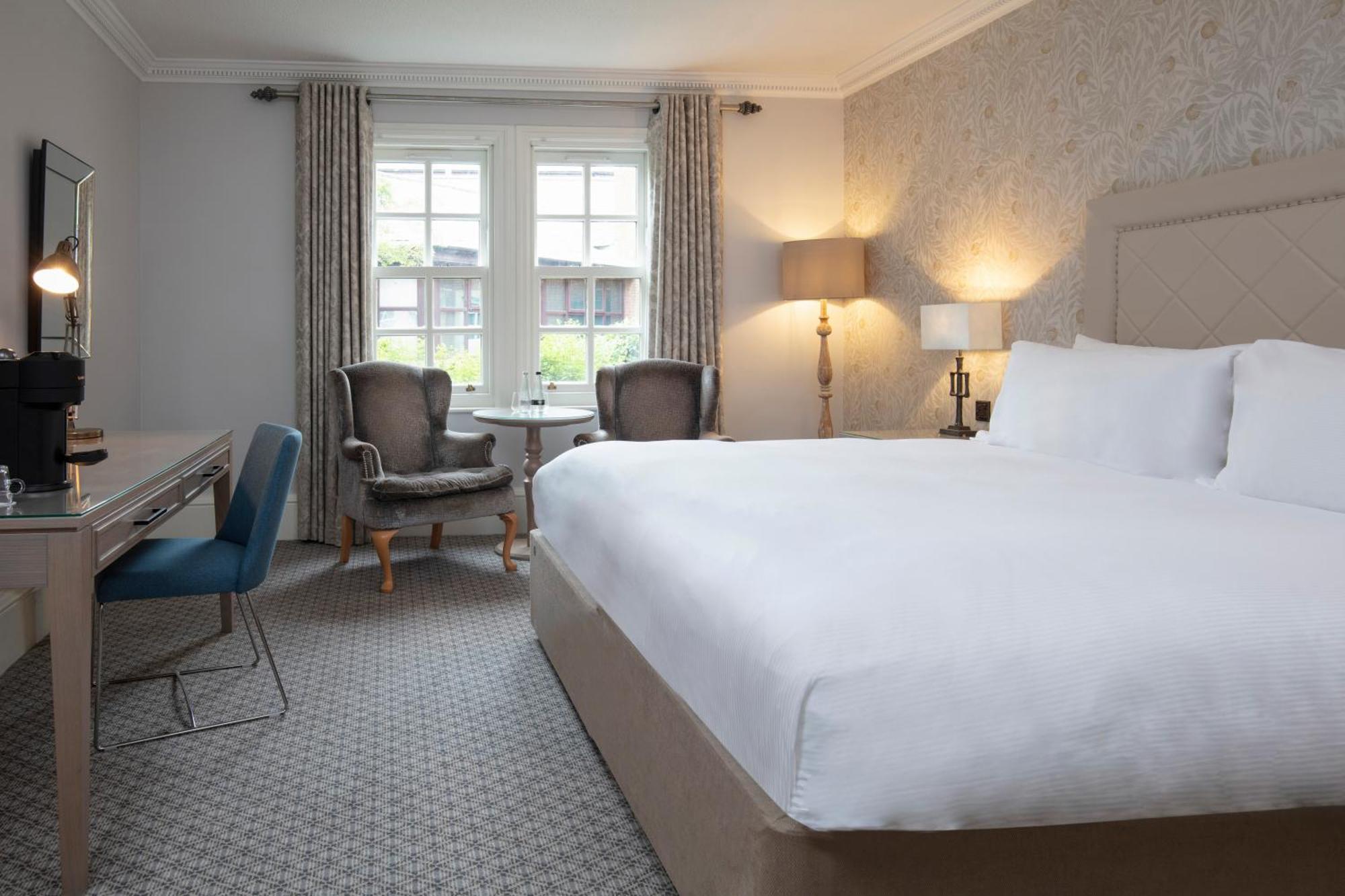 Oulton Hall Hotel, Spa & Golf Resort Лидс Экстерьер фото